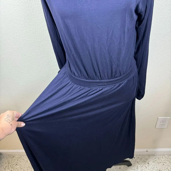 Boden Jersey Knit Long Sleeve Navy Blue Maxi Long Dress Ruffle Neck Sz 8 - Picture 3 of 11